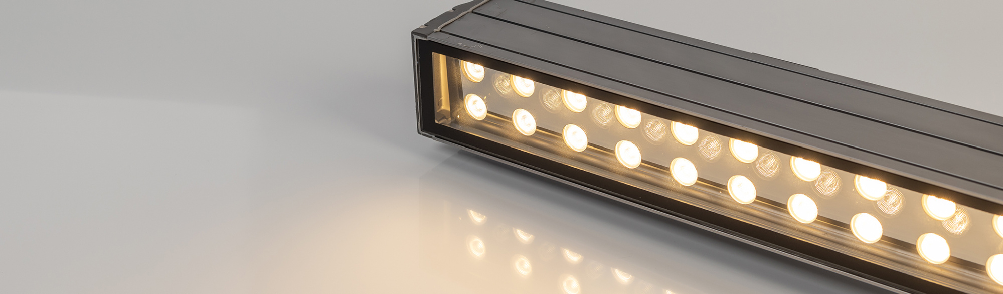 Светодиодный прожектор AR-LINE-1000XS-12W-24V RGB (Grey, 30 deg, DMX512) (Arlight, Закрытый)