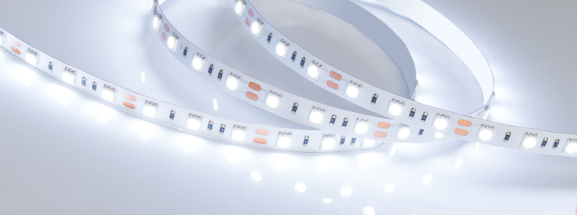 Лента RT 2-5000 12V Cool 8K 2x (5060, 300 LED, LUX) (Arlight, 14.4 Вт/м, IP20)