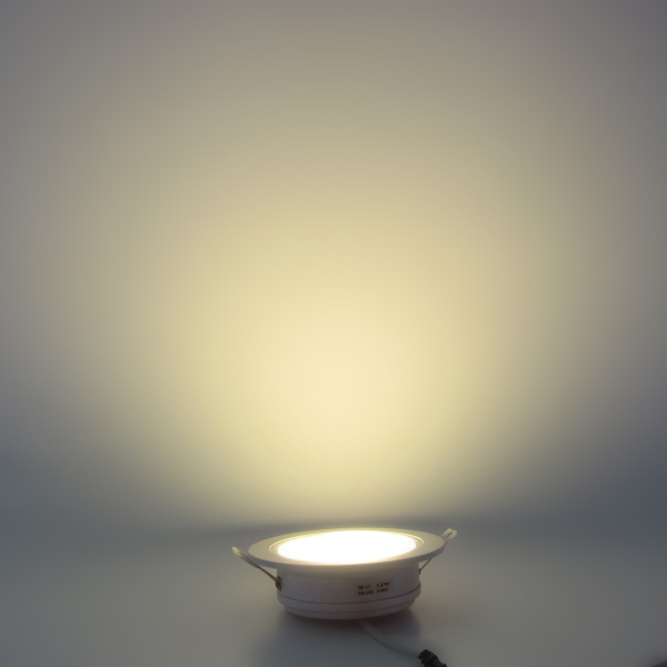 Светодиодный светильник встраиваемый IC-RW D145 (12W, Warm White)