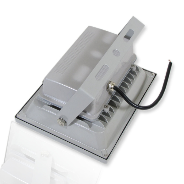 Светодиодный прожектор Standart 2700Lm (30W, 220V, Warm White)