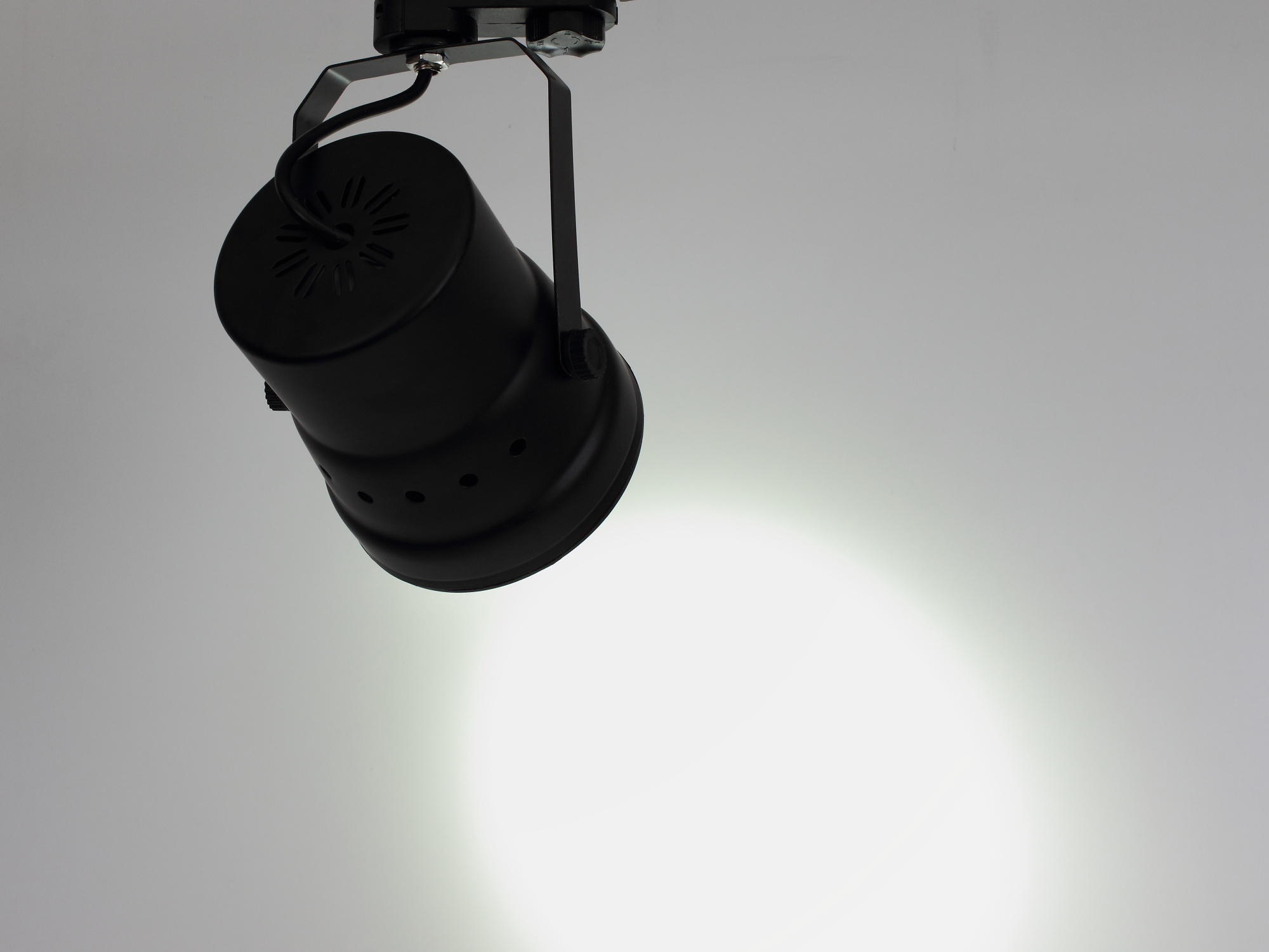 Светодиодный светильник трековый 4L 4L3 (12W, white)