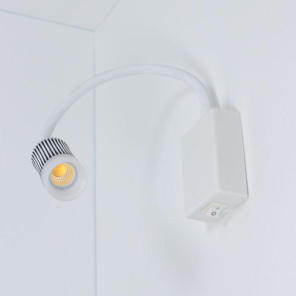 Светильник светодиодный прикроватный DH17 (220V, 5W, warm white, белый c черным корпус)