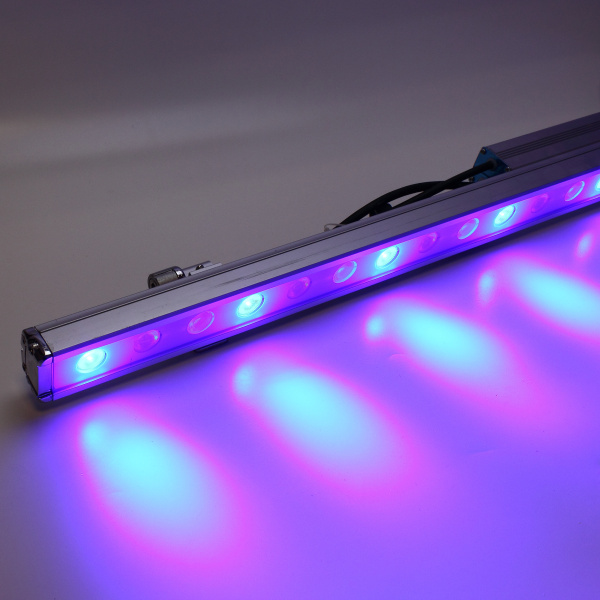 Линейный светодиодный прожектор Meteor H10 (24W, 24V, RGB, SPI)