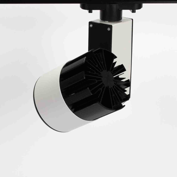 Светодиодный светильник трековый GDD-145 3L 3X18 (30W, Day White)