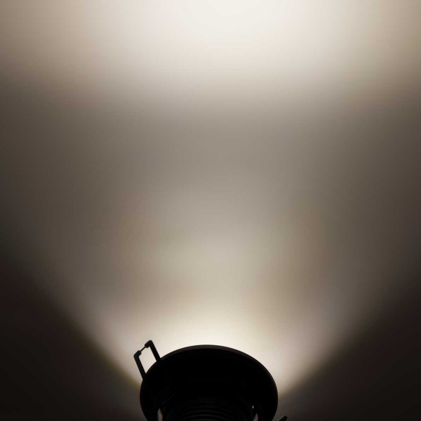 Светодиодный светильник встраиваемый 86 series black housing BW502 (5W,220V,day white)