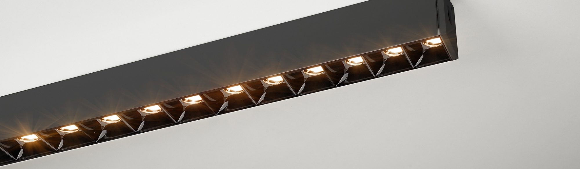 Светильник CLIP-38-LASER-S171-6W Warm3000 (BK, 36 deg, 24V) (Arlight, IP40 Металл, 3 года)