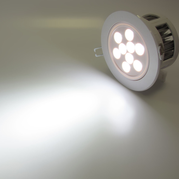 Светодиодный светильник точечный RW (9W,220V, White)