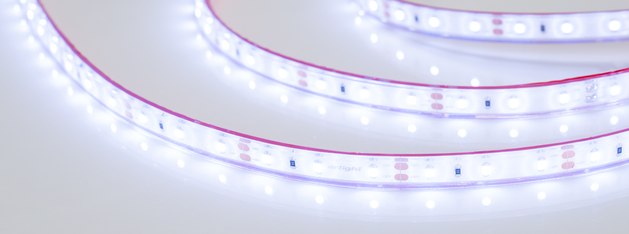 Лента RTW 2-5000PGS 12V Cool (3528, 300 LED, LUX) (Arlight, 4.8 Вт/м, IP67)