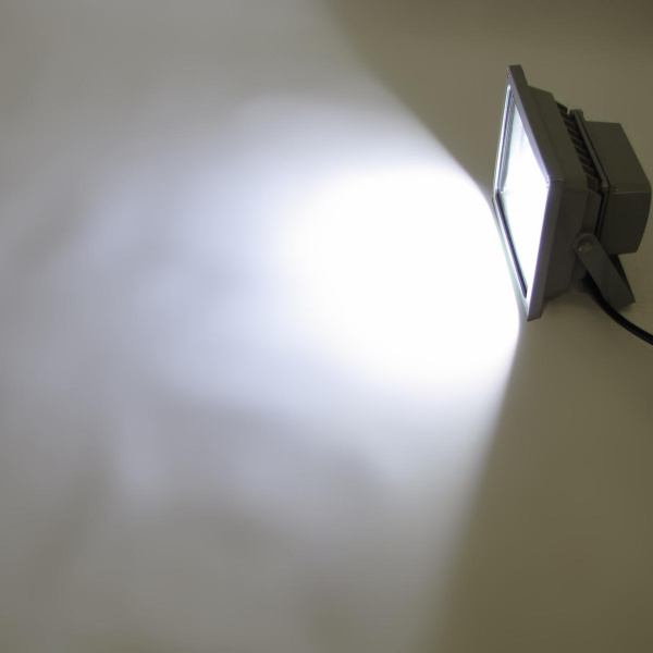 Светодиодный прожектор Standart V5 (20W, 220V, 1800Lm, white)