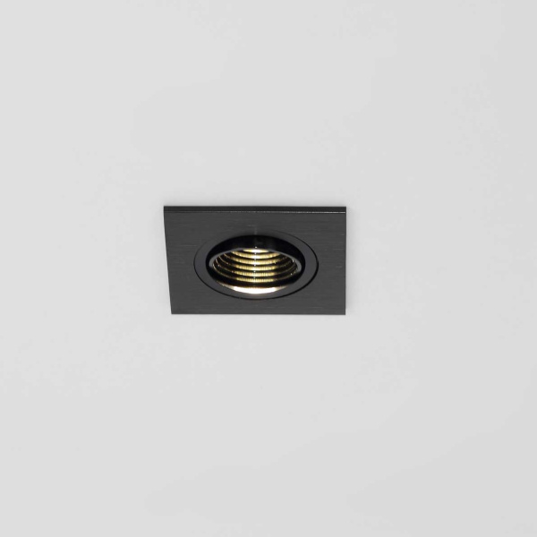 Светодиодный светильник встраиваемый 65 series black housing BW402 (3W,220V,day white)