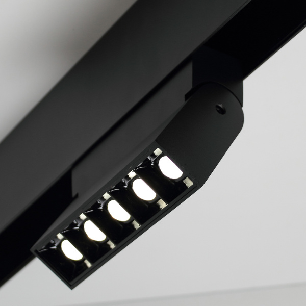 Светодиодный светильник трековый магнитный 35мм JH-ZD05D MX73 (10W, 48V, day white)