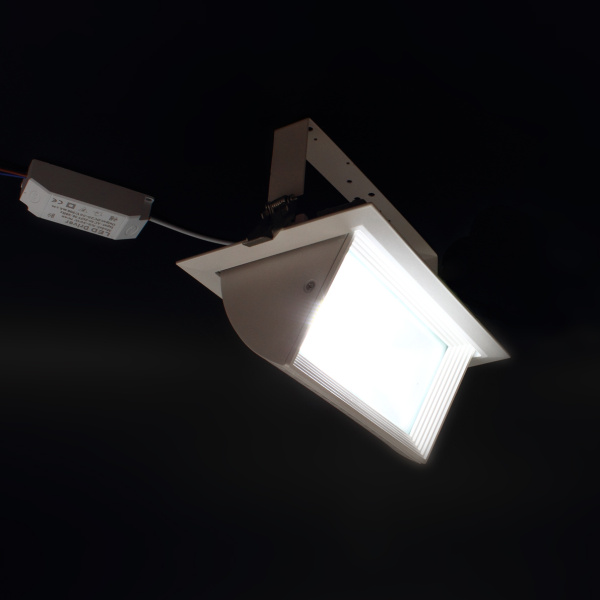 Светодиодный светильник поворотный SW GM7 (48W, White)